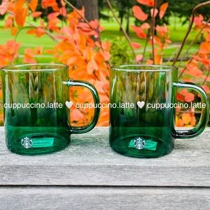 💚2 NEW💚Starbucks 2021 Holiday Christmas Green Holographic Ombre Glass Mugs